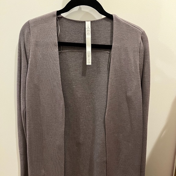 Lululemon City Street Cardigan barely worn - Picture 5 of 7